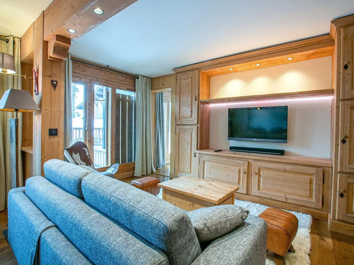 Appartement Haut De Gamme Avec Terrasse Et Acces Skis Aux Pieds A Val-D'Isere - Fr-1-694-206 0*,  France